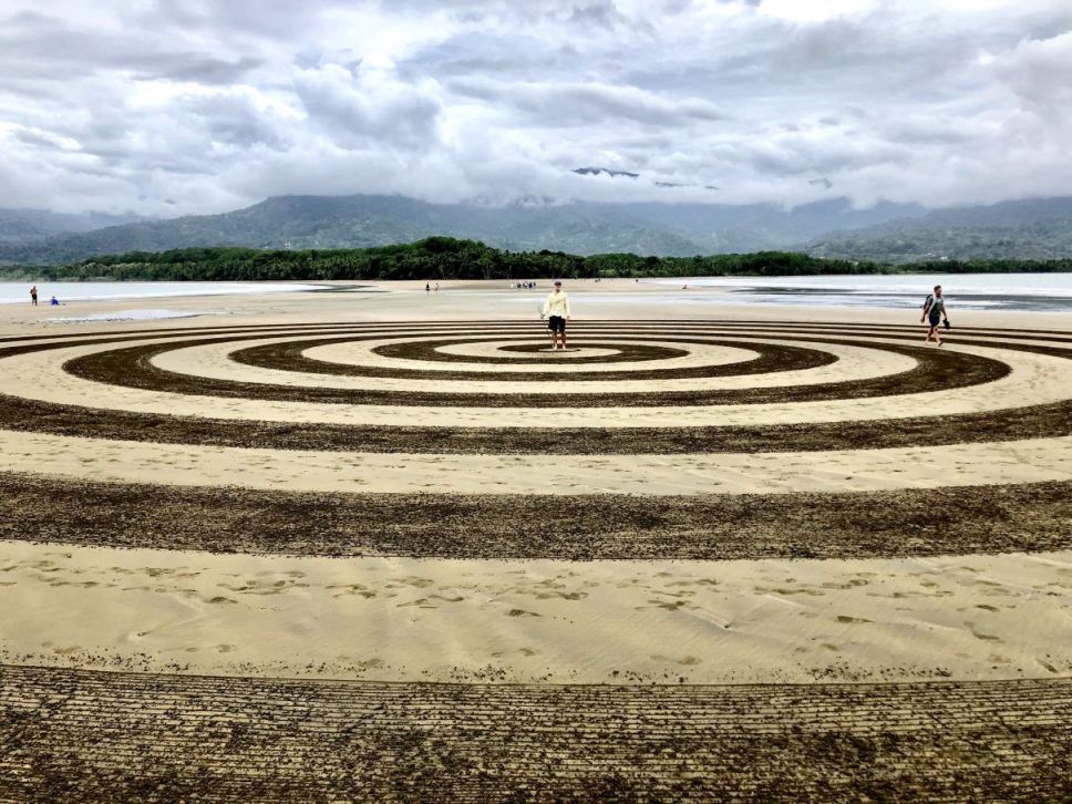 Costa Rica Rake Art
