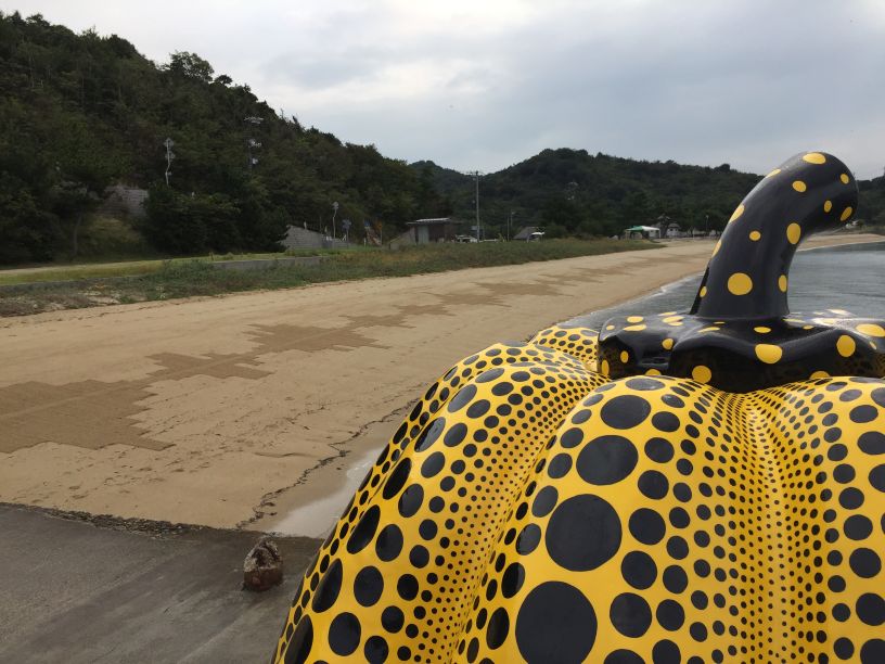 Cannon Beach Rake Art