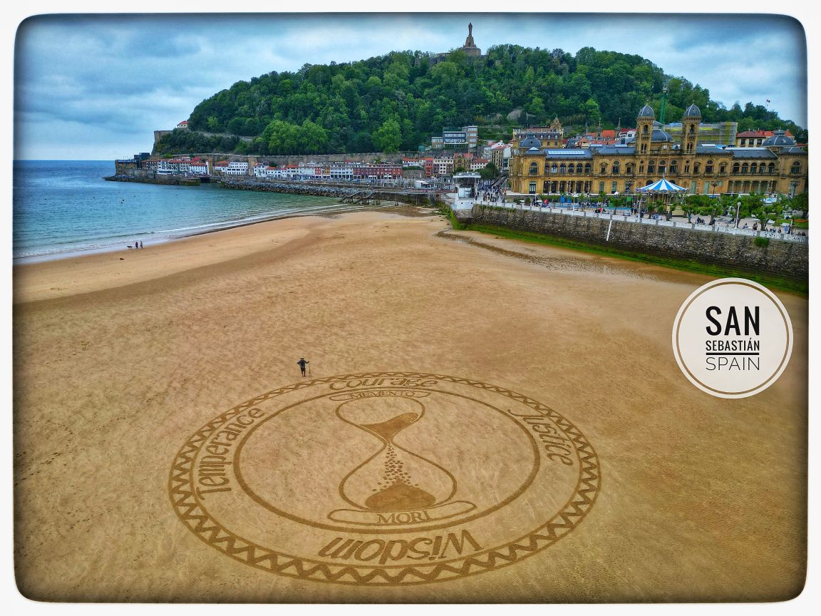 Rake Artist on the Beach